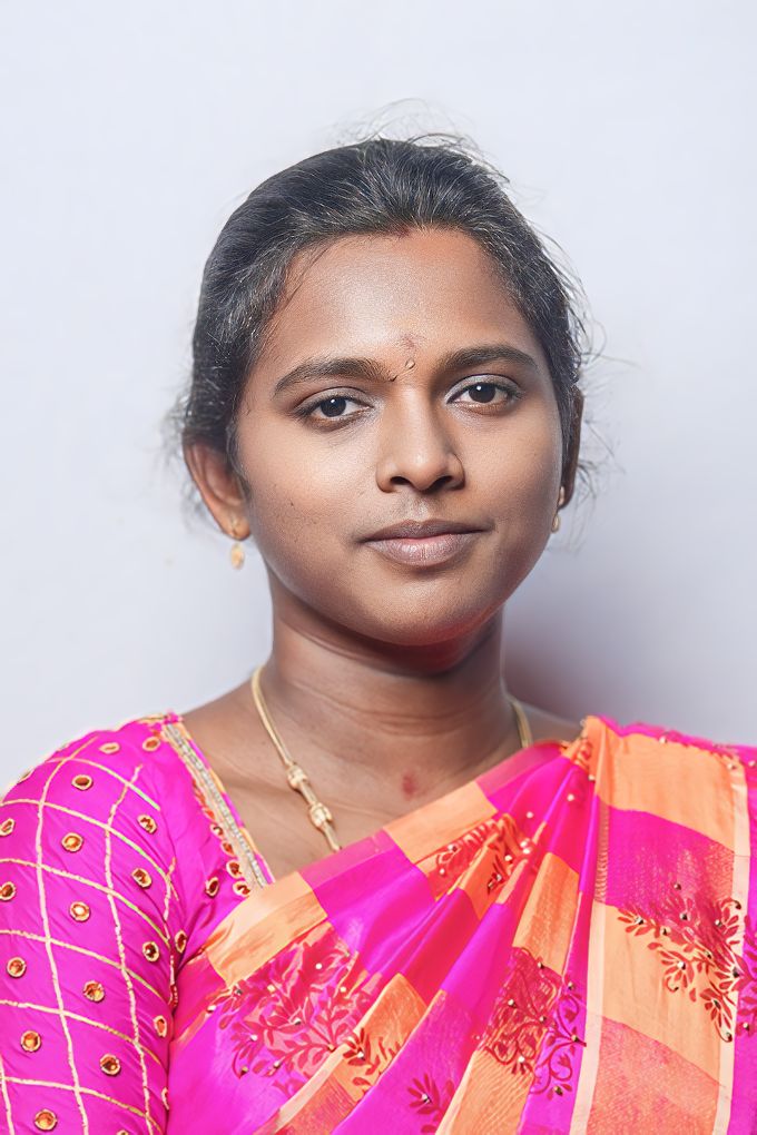 VITHYA T